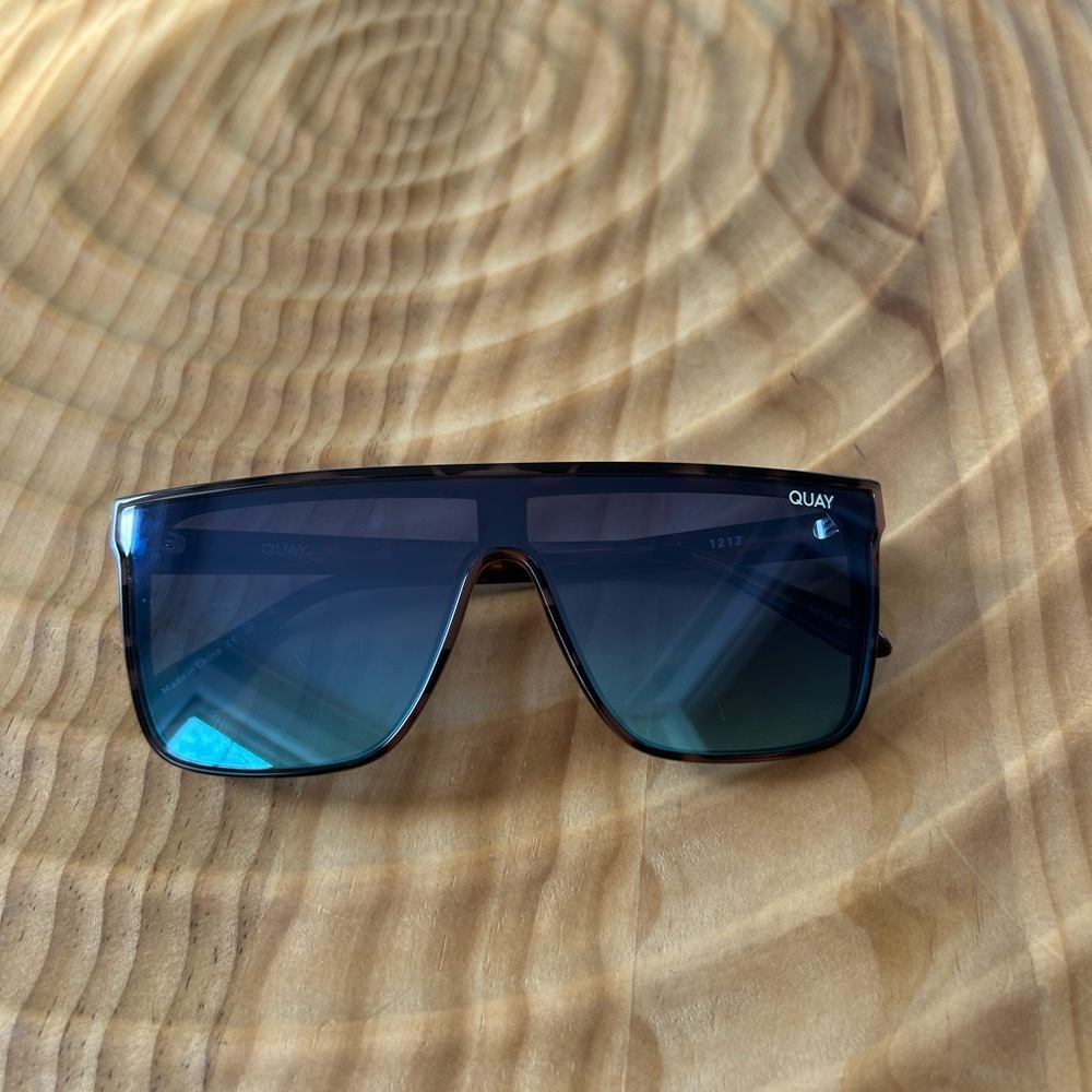 Quay Nightfall Black Sunglasses